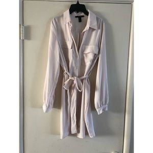 Long sleeve creamy dress!